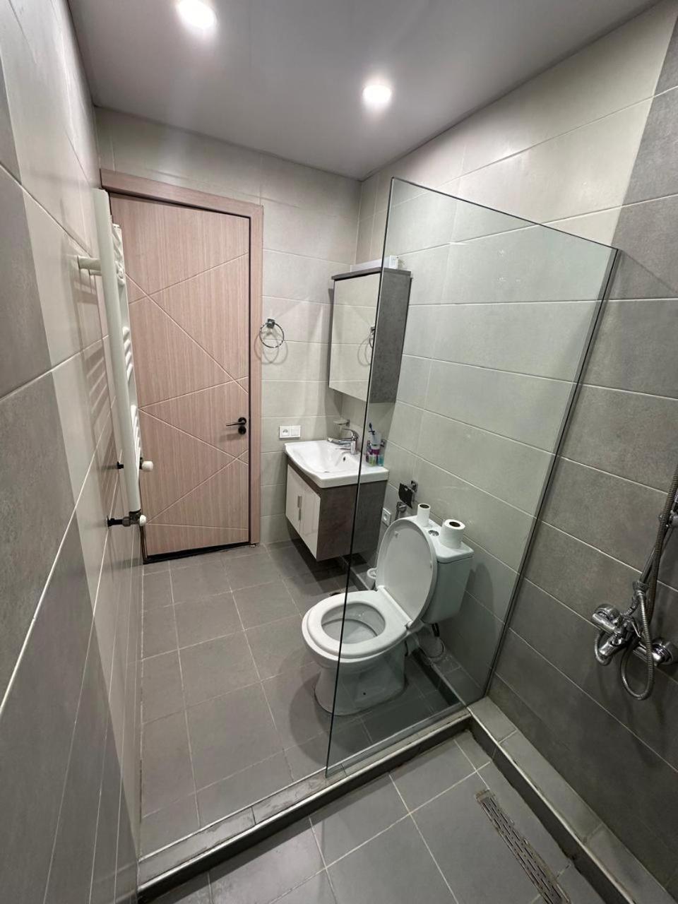 Apartment In The Center Тбилиси Экстерьер фото